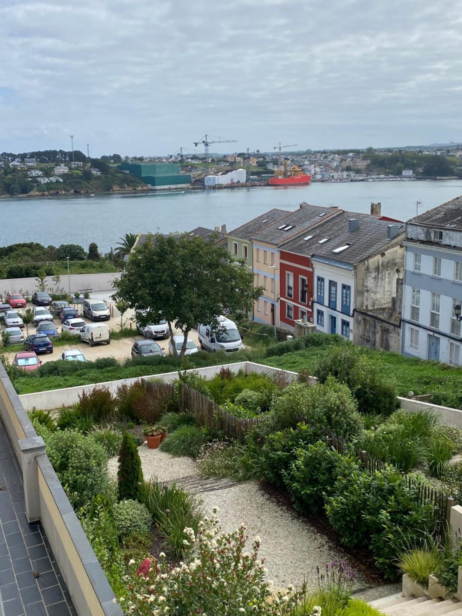 Apartamentos Buenos Aires,En El Centro De Ribadeo Con Vistas A La Ria 外观 照片